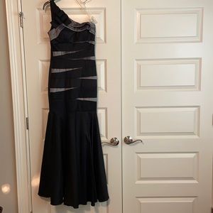 COPY - Formal, one shoulder, mermaid dress